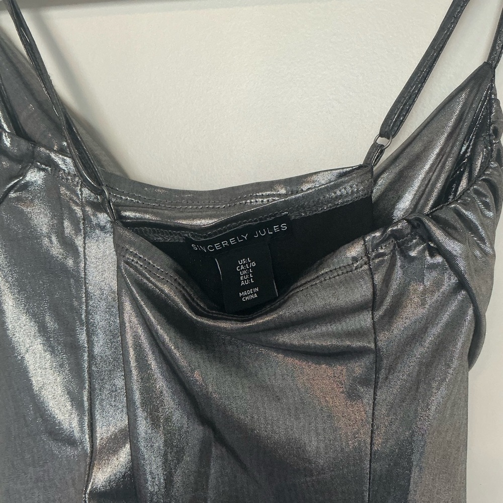 Sincerely Jules Metallic Silver Women's Corset Top with Crisscross Back - Picture 3 of 3
